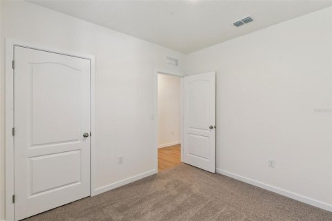 House in Kissimmee, Florida 3 bedrooms, 139.73 sq.m. № 2320900 - photo 22