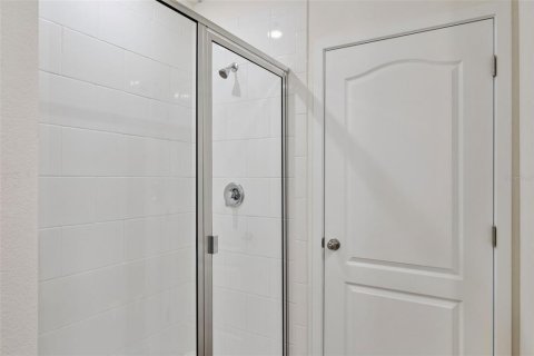 House in Kissimmee, Florida 3 bedrooms, 139.73 sq.m. № 2320900 - photo 30