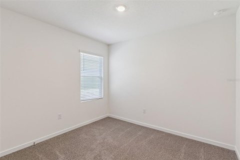 House in Kissimmee, Florida 3 bedrooms, 139.73 sq.m. № 2320900 - photo 23