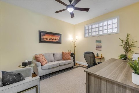 House in New Smyrna Beach, Florida 2 bedrooms, 381.27 sq.m. № 2358121 - photo 12