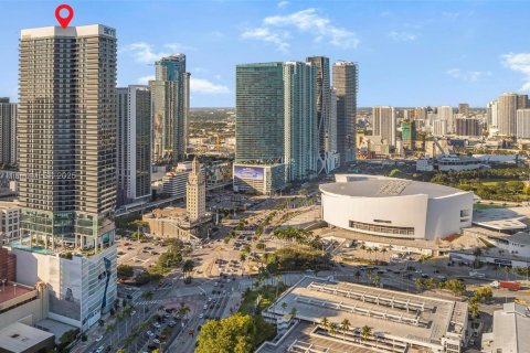 Condo in Miami, Florida, 1 bedroom  № 1766554 - photo 18