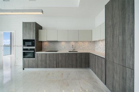 Купить кондоминиум в Майами, Флорида 2 спальни, 95.6м2, № 2054239 - фото 13