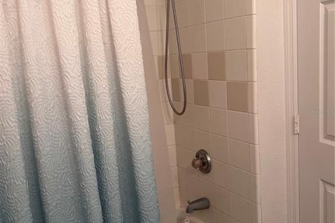 Condominio en venta en Sarasota, Florida, 1 dormitorio, 61.97 m2 № 1651861 - foto 20