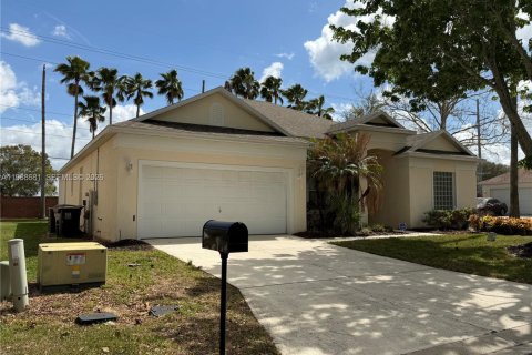 Villa ou maison à vendre à Davenport, Floride: 4 chambres № 2051059 - photo 7