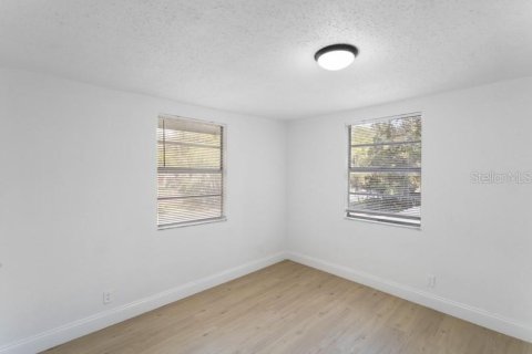 Immobilier commercial à vendre à Tampa, Floride: 16 chambres, 571.53 m2 № 2368907 - photo 12
