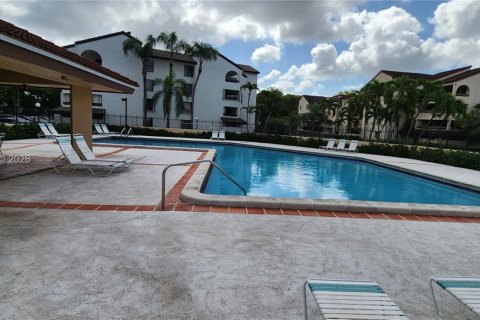 Copropriété à louer à Miami, Floride: 2 chambres, 89.65 m2 № 2056849 - photo 30