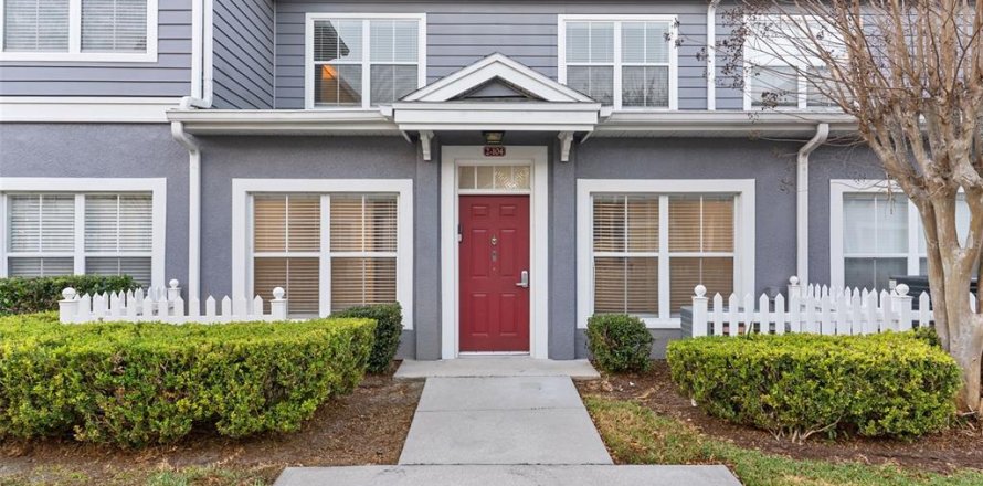 Condominio en Kissimmee, Florida, 3 dormitorios № 2097333