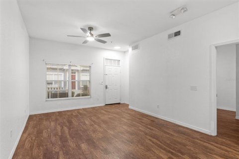 Condominio en venta en Kissimmee, Florida, 3 dormitorios, 120.4 m2 № 2097333 - foto 7