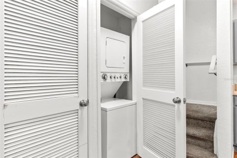 Condominio en venta en Kissimmee, Florida, 3 dormitorios, 120.4 m2 № 2097333 - foto 11