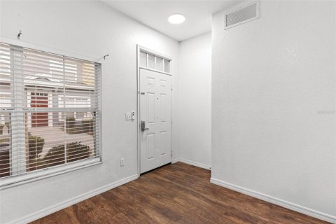 Condominio en venta en Kissimmee, Florida, 3 dormitorios, 120.4 m2 № 2097333 - foto 5