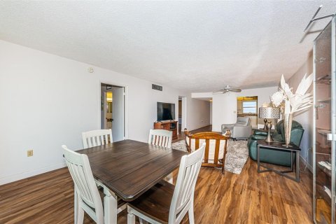 Copropriété à vendre à Saint Petersburg, Floride: 2 chambres, 120.77 m2 № 2355000 - photo 26