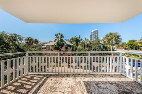 Copropriété à vendre à Saint Petersburg, Floride: 2 chambres, 120.77 m2 № 2355000 - photo 24