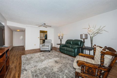 Copropriété à vendre à Saint Petersburg, Floride: 2 chambres, 120.77 m2 № 2355000 - photo 19