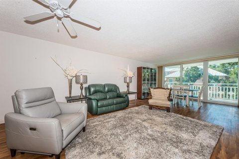 Copropriété à vendre à Saint Petersburg, Floride: 2 chambres, 120.77 m2 № 2355000 - photo 18