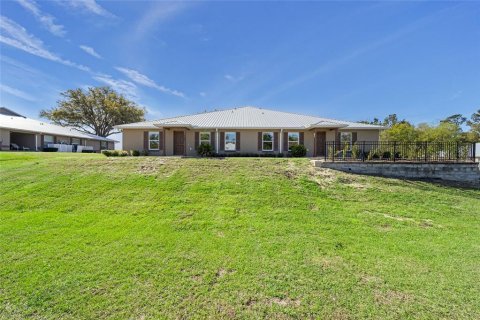 House in Ocala, Florida 3 bedrooms, 125.42 sq.m. № 1589913 - photo 18