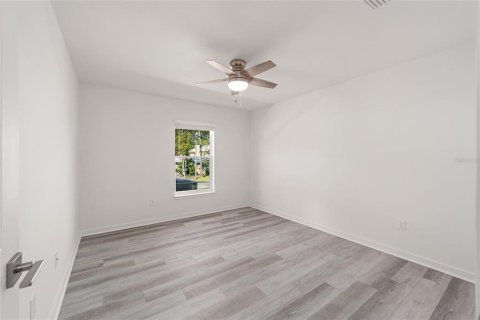 House in Ocala, Florida 3 bedrooms, 125.42 sq.m. № 1589913 - photo 9