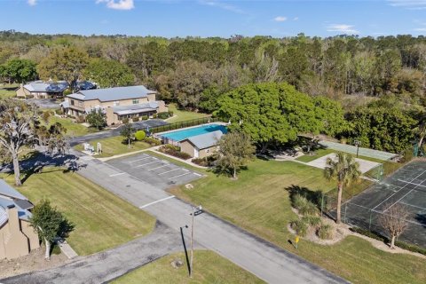 House in Ocala, Florida 3 bedrooms, 125.42 sq.m. № 1589913 - photo 21