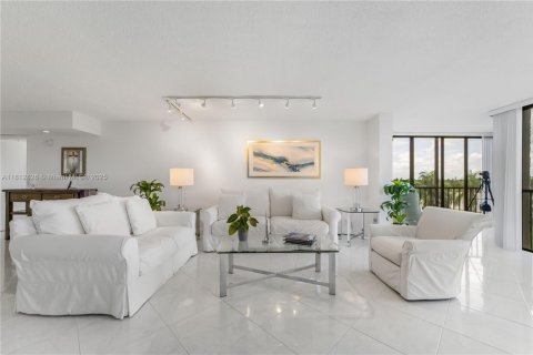 Condo in Weston, Florida, 2 bedrooms  № 1934902 - photo 3