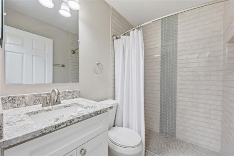 House in Davenport, Florida 4 bedrooms, 131.55 sq.m. № 2223603 - photo 24