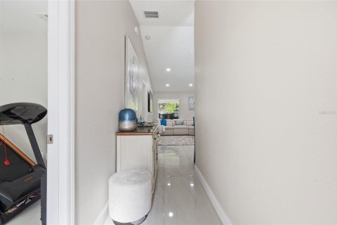 House in Davenport, Florida 4 bedrooms, 131.55 sq.m. № 2223603 - photo 8