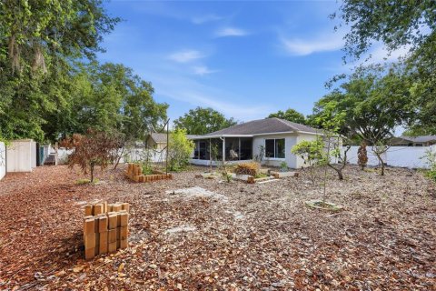 House in Davenport, Florida 4 bedrooms, 131.55 sq.m. № 2223603 - photo 26