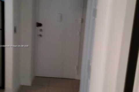 Copropriété à vendre à Sunny Isles Beach, Floride: 1 chambre, 93.37 m2 № 1802515 - photo 10