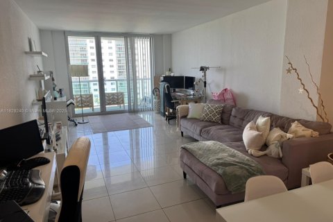 Copropriété à vendre à Sunny Isles Beach, Floride: 1 chambre, 93.37 m2 № 1802515 - photo 26