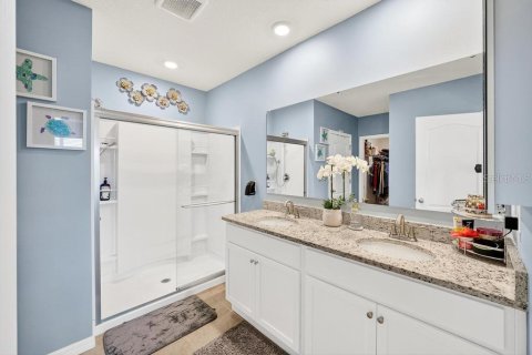 Casa en venta en Sorrento, Florida, 4 dormitorios, 171.5 m2 № 1879523 - foto 15