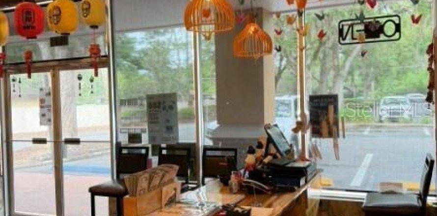 Immobilier commercial à Gainesville, Floride № 2233306