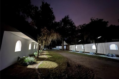 House in Summerfield, Florida 2 rooms, 46.82 sq.m. № 2142469