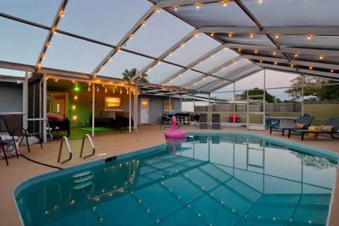 Villa ou maison à vendre à Bradenton, Floride: 4 chambres, 177.07 m2 № 2391279 - photo 4