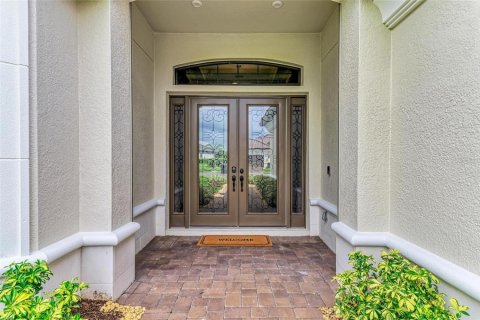 House in Bradenton, Florida 3 bedrooms, 289.48 sq.m. № 1782291 - photo 3