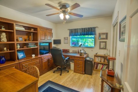 Villa ou maison à louer à Temple Terrace, Floride: 4 chambres, 216.56 m2 № 2102377 - photo 19