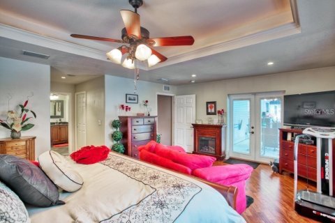 Villa ou maison à louer à Temple Terrace, Floride: 4 chambres, 216.56 m2 № 2102377 - photo 13