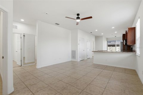 Купить виллу или дом в Раскин, Флорида 9 комнат, 143.81м2, № 2203672 - фото 8