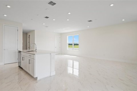 Villa ou maison à vendre à Mount Dora, Floride: 4 chambres, 255.57 m2 № 1717358 - photo 8