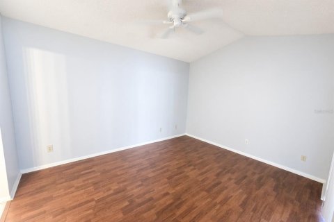 Villa ou maison à louer à Valrico, Floride: 3 chambres, 110 m2 № 2431097 - photo 12