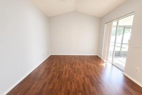 Villa ou maison à louer à Valrico, Floride: 3 chambres, 110 m2 № 2431097 - photo 13