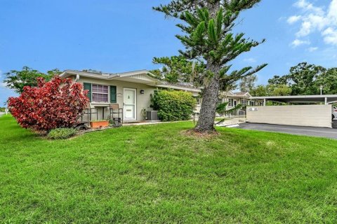 House in Sarasota, Florida 2 bedrooms, 90.3 sq.m. № 2278093