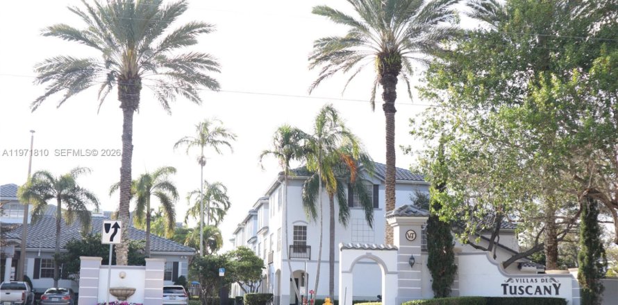 Condo à Sunrise, Floride, 2 chambres  № 2032438