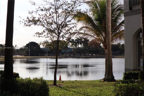 Copropriété à louer à Sunrise, Floride: 2 chambres, 98.85 m2 № 2032438 - photo 14