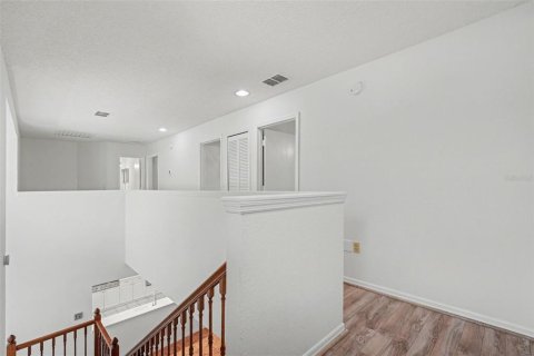 House in Spring Hill, Florida 4 bedrooms, 280.56 sq.m. № 2117388 - photo 25