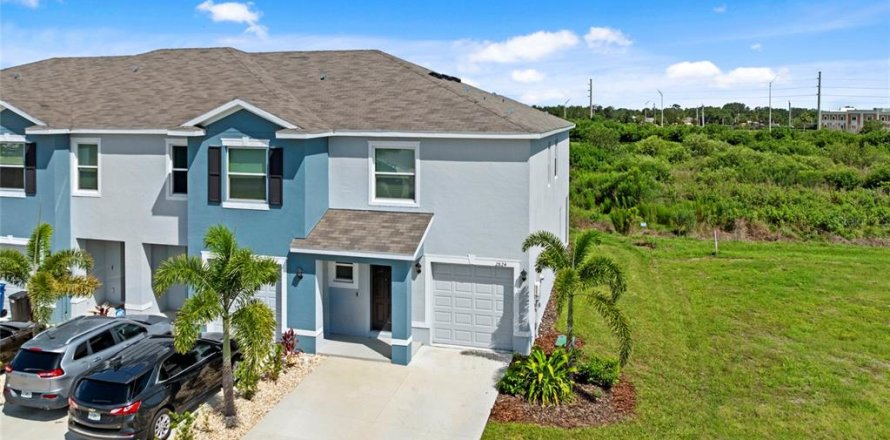 Townhouse in Bradenton, Florida 3 bedrooms, 163.32 sq.m. № 1810079