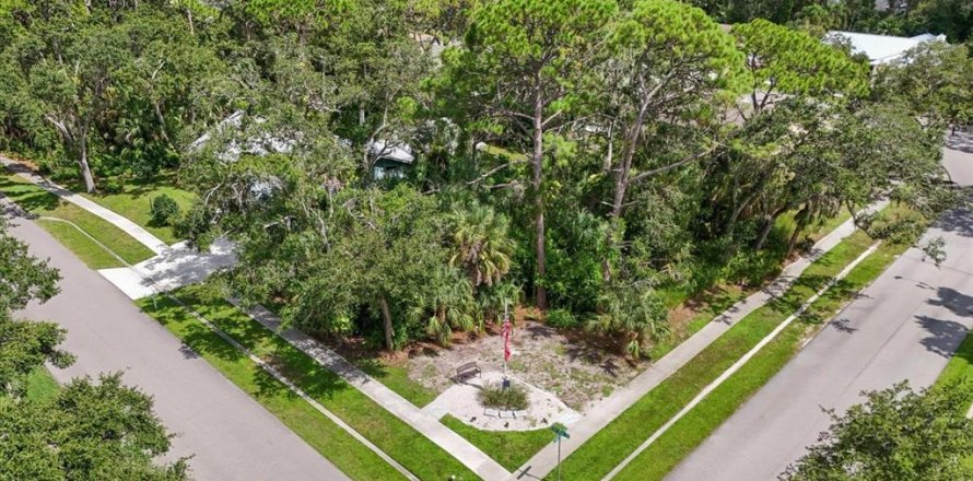 Land in Sarasota, Florida № 1913586