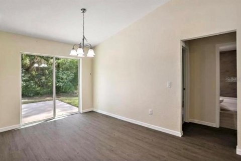 Villa ou maison à louer à Ocala, Floride: 3 chambres, 129.04 m2 № 2095020 - photo 7