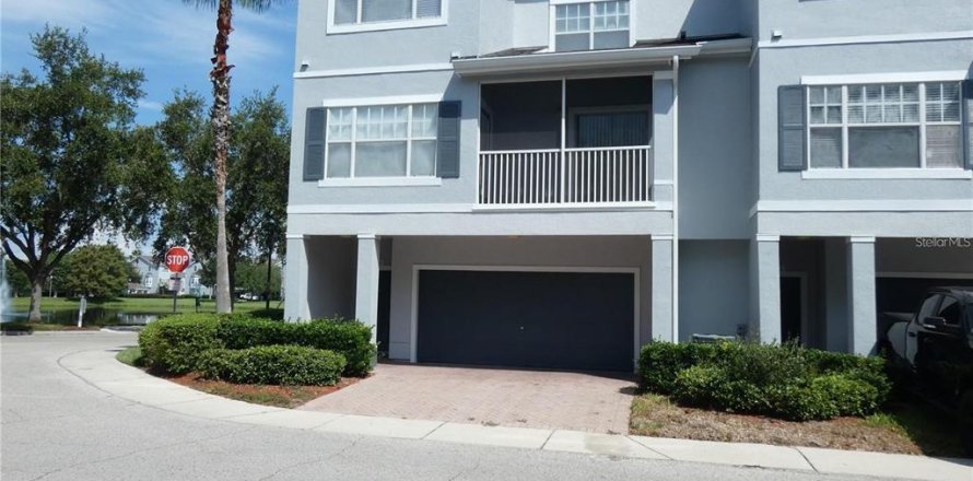 Condominio en Orlando, Florida, 3 dormitorios № 1866646
