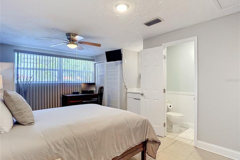 Casa en venta en New Port Richey, Florida, 3 dormitorios, 148.09 m2 № 2221371 - foto 30
