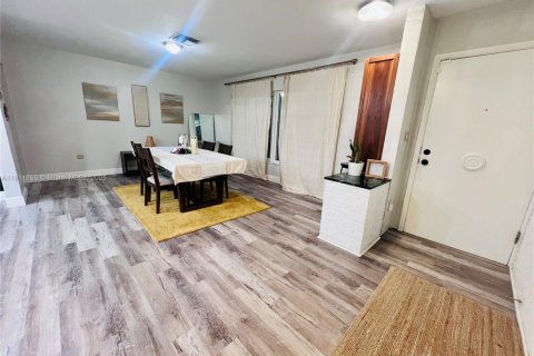 Villa ou maison à vendre à Lakeland, Floride: 4 chambres, 234.3 m2 № 1969059 - photo 5