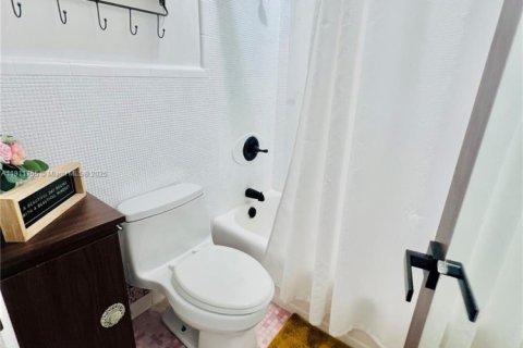 Villa ou maison à vendre à Lakeland, Floride: 4 chambres, 234.3 m2 № 1969059 - photo 30