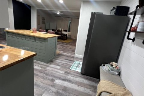 Villa ou maison à vendre à Lakeland, Floride: 4 chambres, 234.3 m2 № 1969059 - photo 12